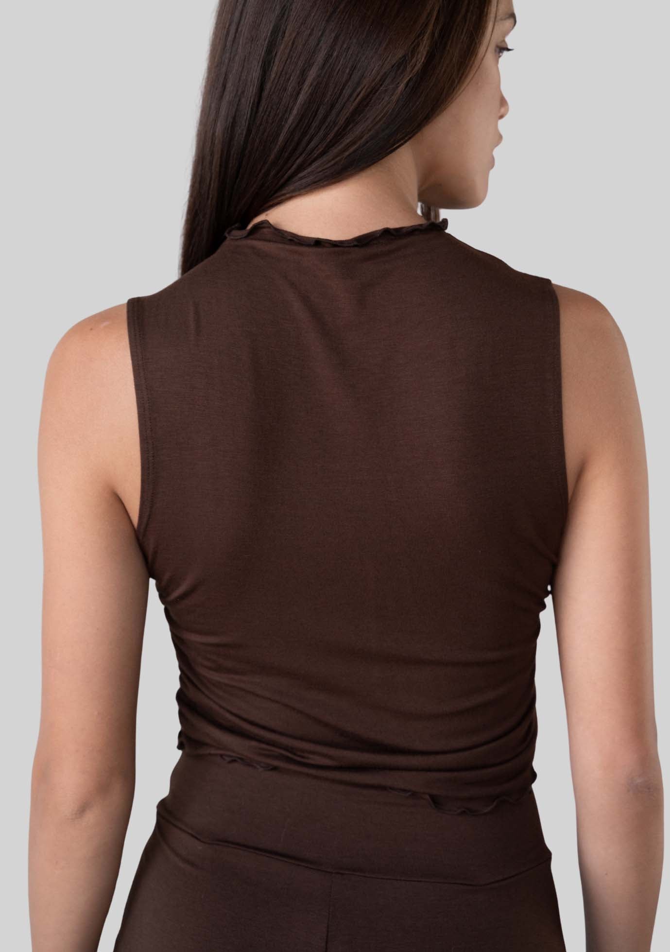 Jala Whisper Tank in Espresso - detail view