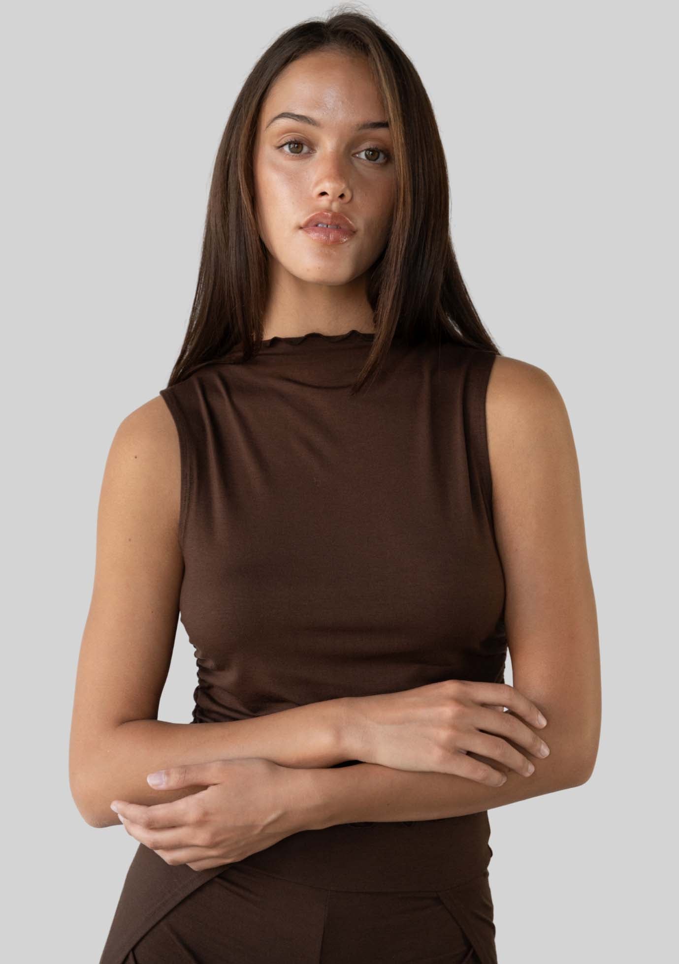 Jala Whisper Tank in Espresso - back view
