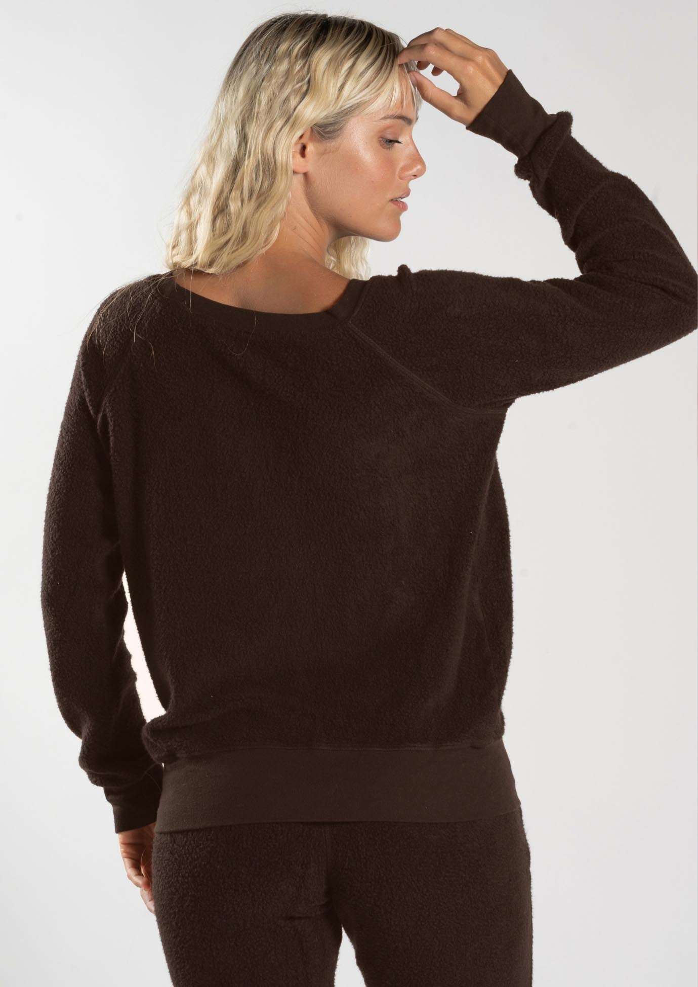 Chill Pullover