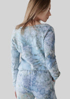Chill Pullover