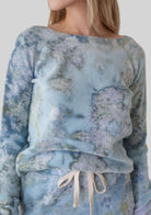 Chill Pullover
